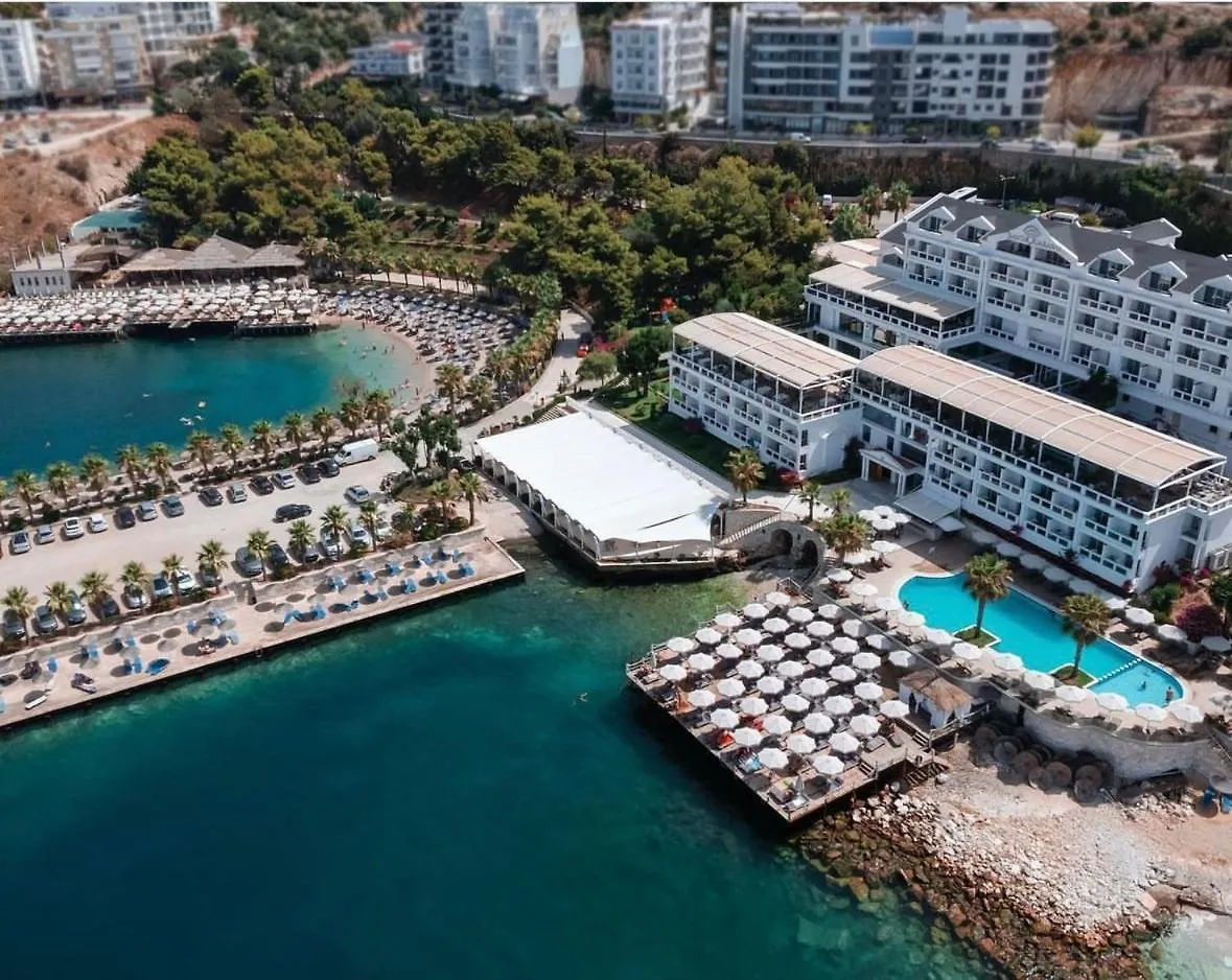 Belaire Luxury Apartment Sarande